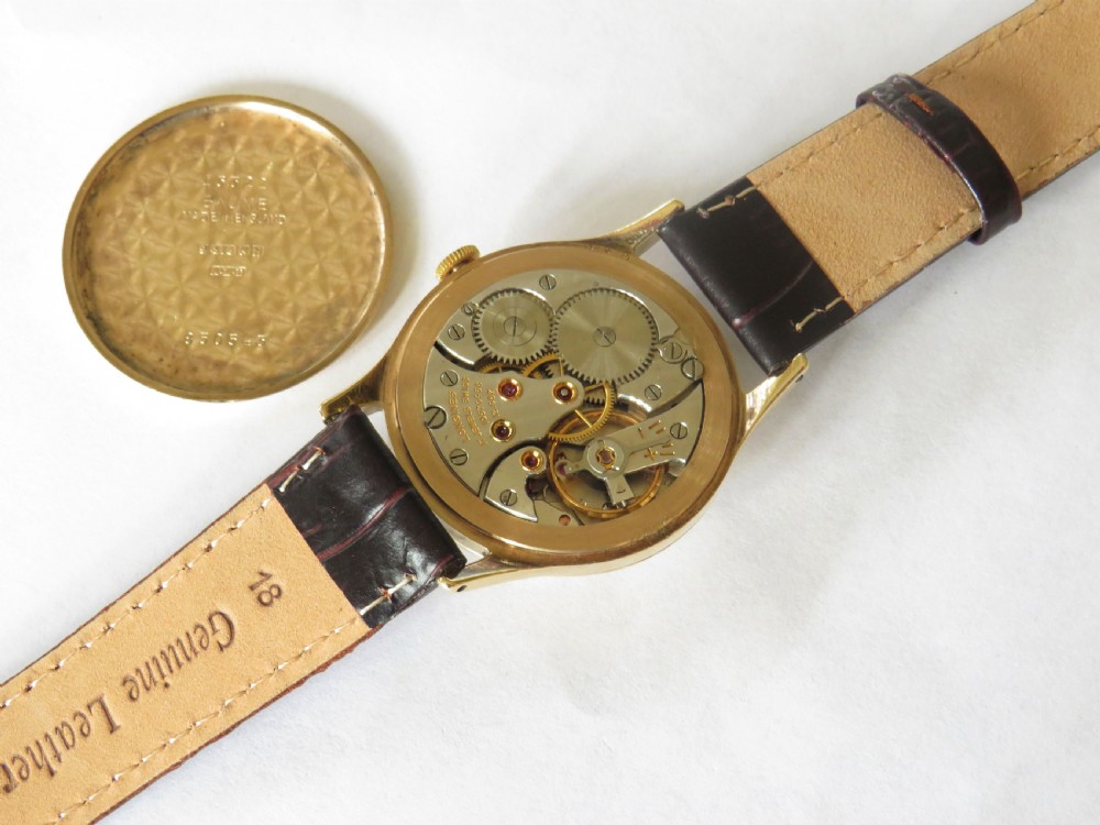 Gents 9ct gold Longines wrist watch, 1958 View III