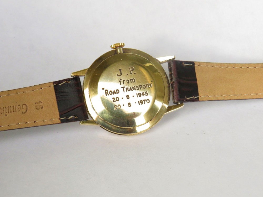 Gents 9ct gold Smiths Astral wrist watch, 1969 View III