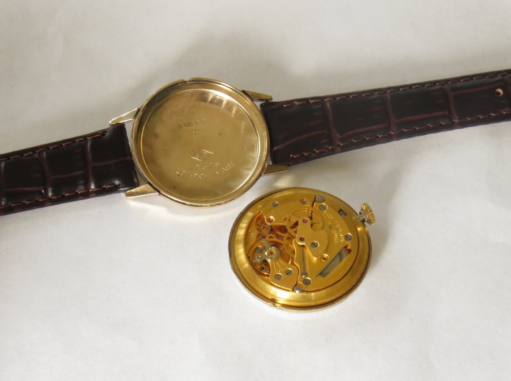 Gents 9ct gold Smiths Astral wrist watch, 1969 View IV