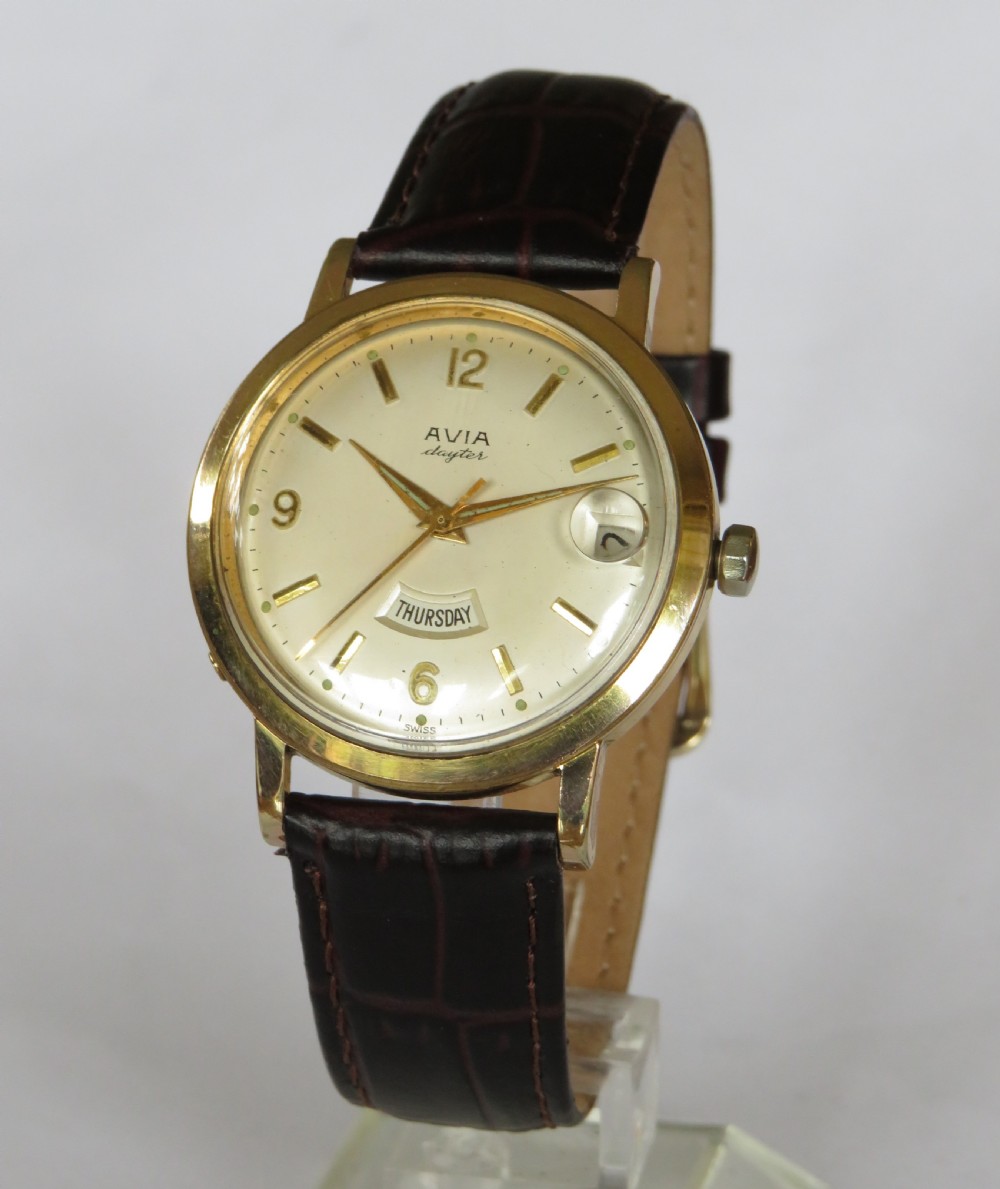 Gents 1950s Avia Dayter wrist watch View II