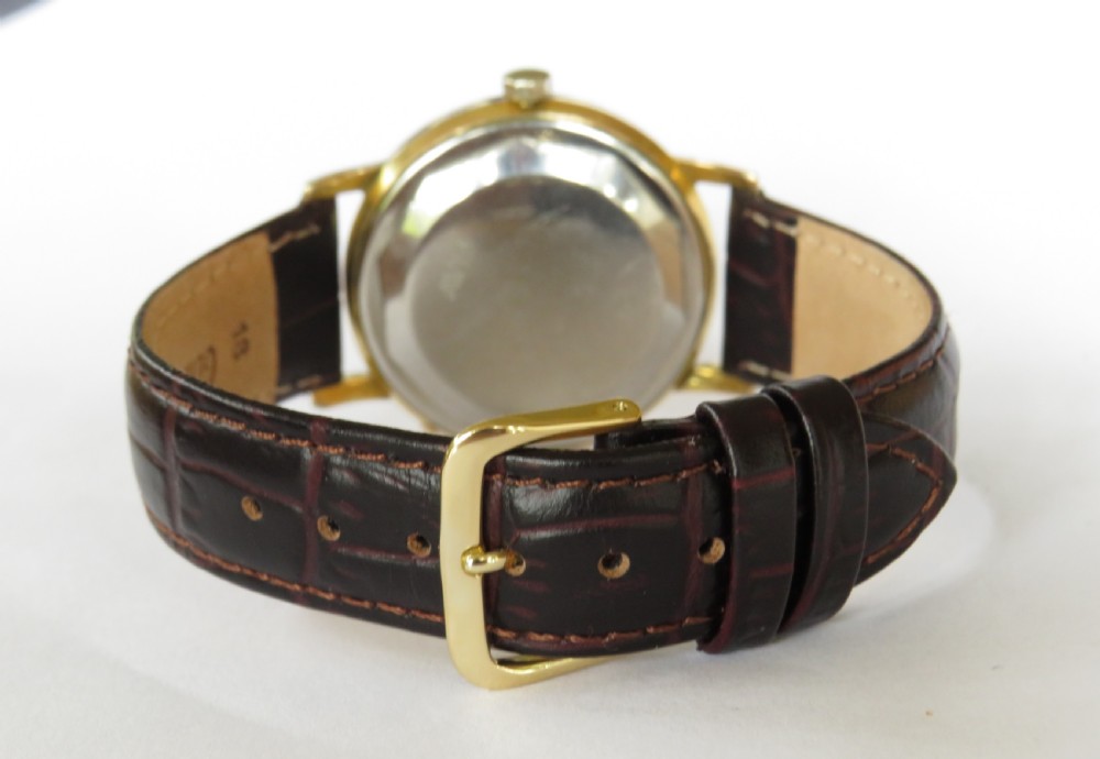 Gents 1950s Avia Dayter wrist watch View III