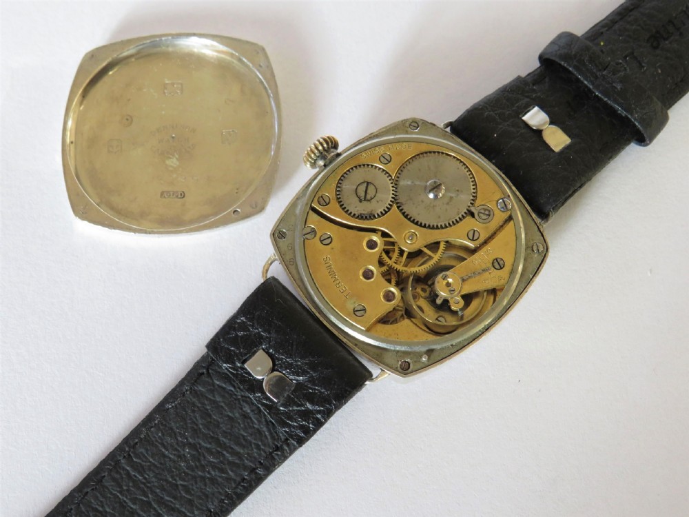 Gents 1923 silver Terminus wrist watch View V