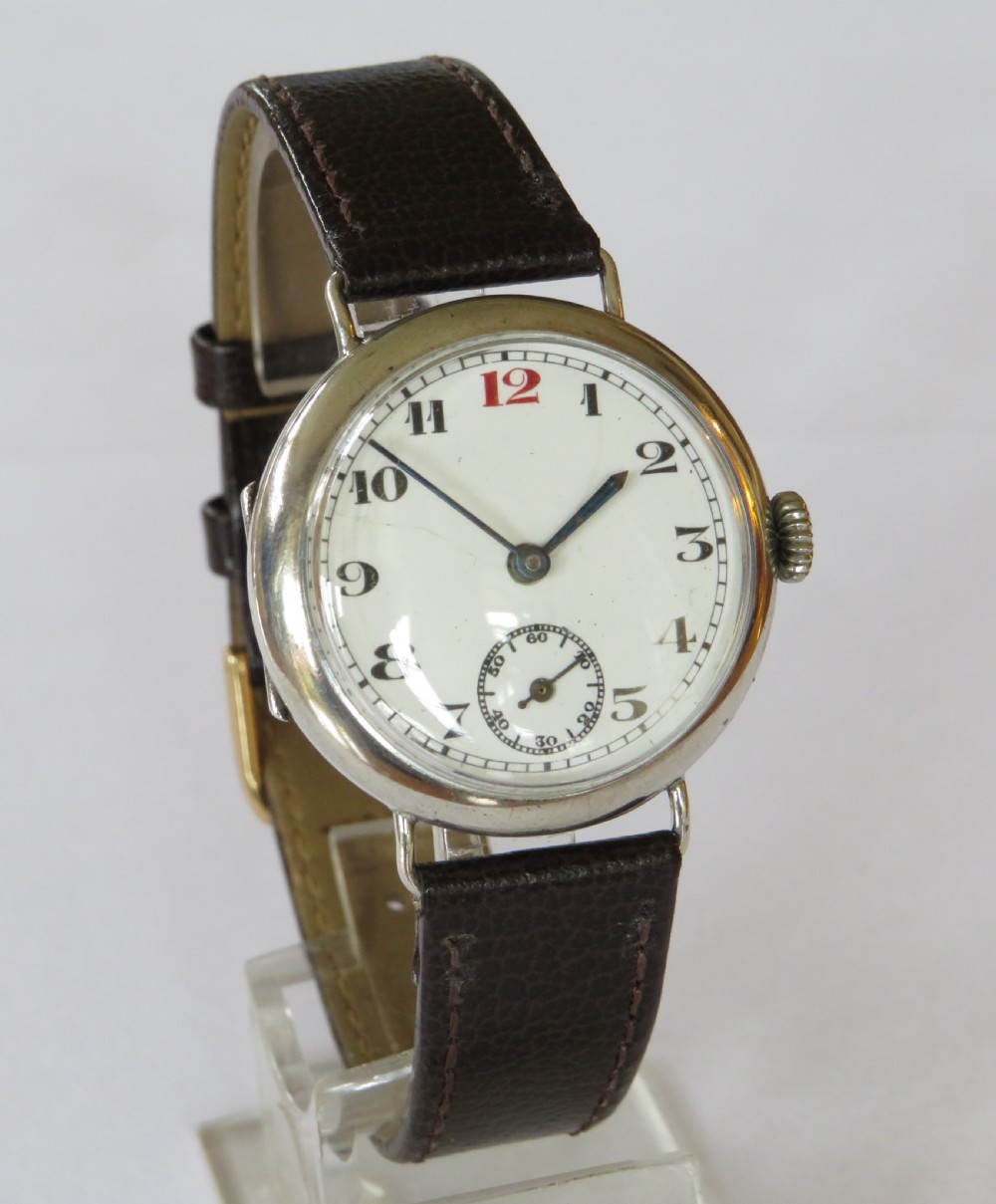 Gents 1927 silver wrist watch View II