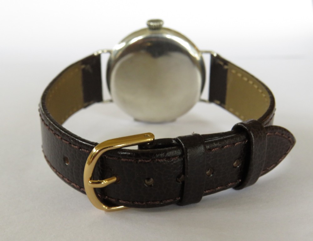 Gents 1927 silver wrist watch View III