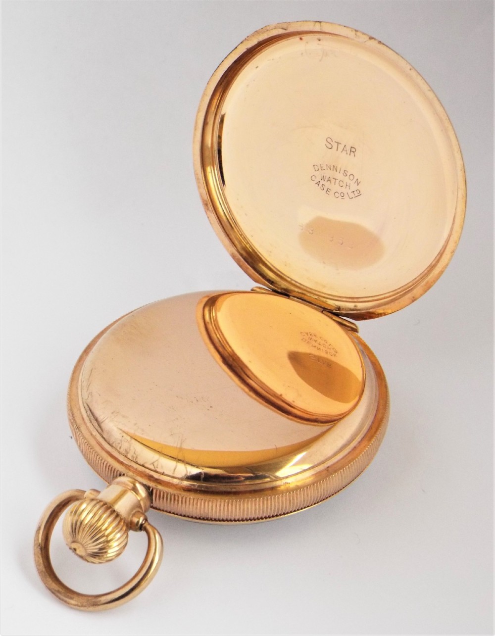 Vintage 1920s Waltham pocket watch. View III