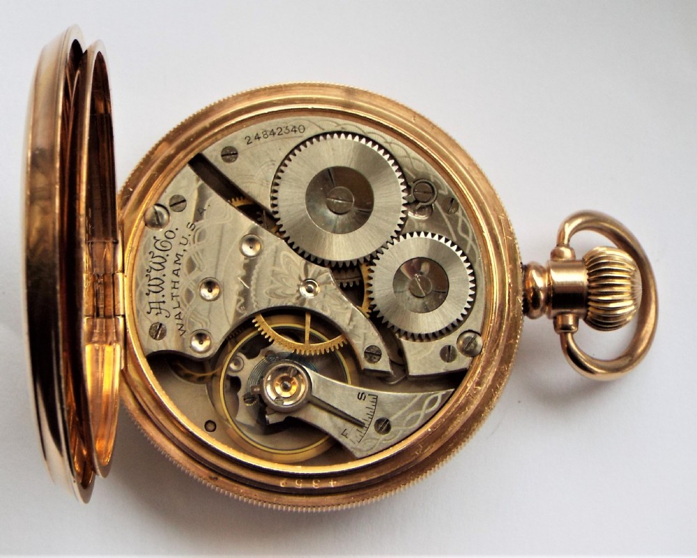 Vintage 1920s Waltham pocket watch. View V