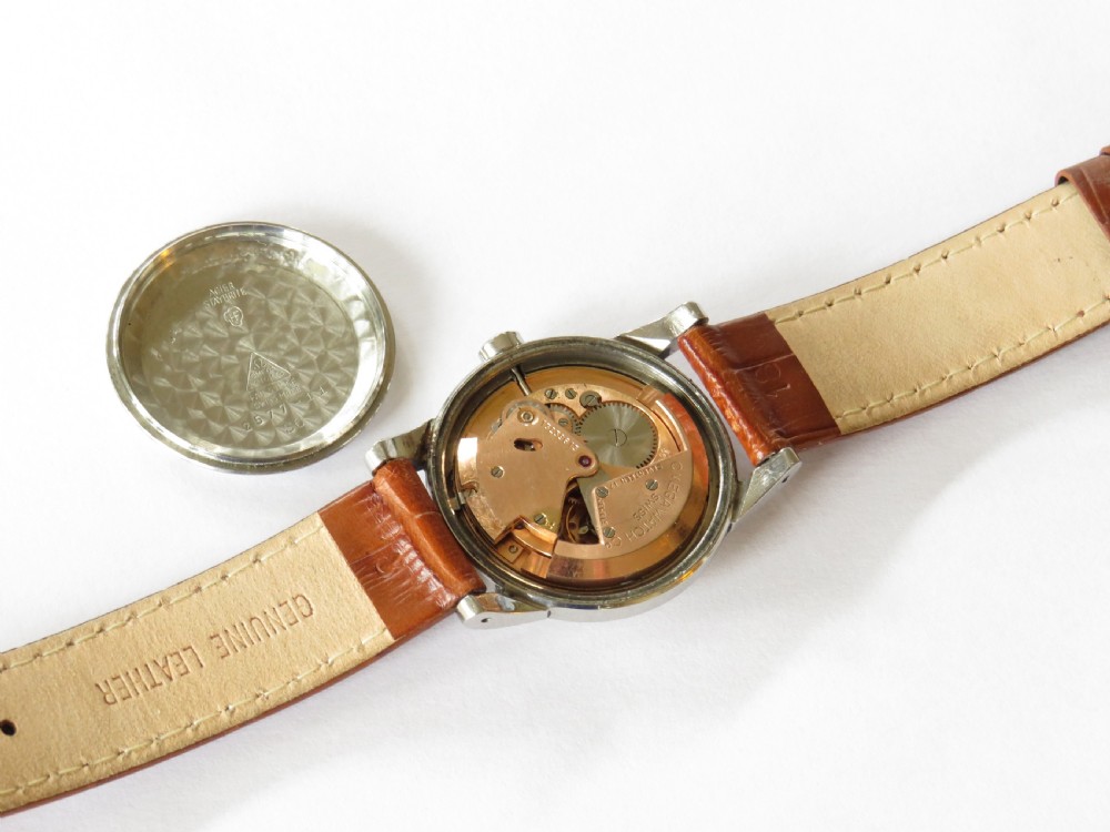 Gents 1951 Omega Seamaster bumper automatic watch View III