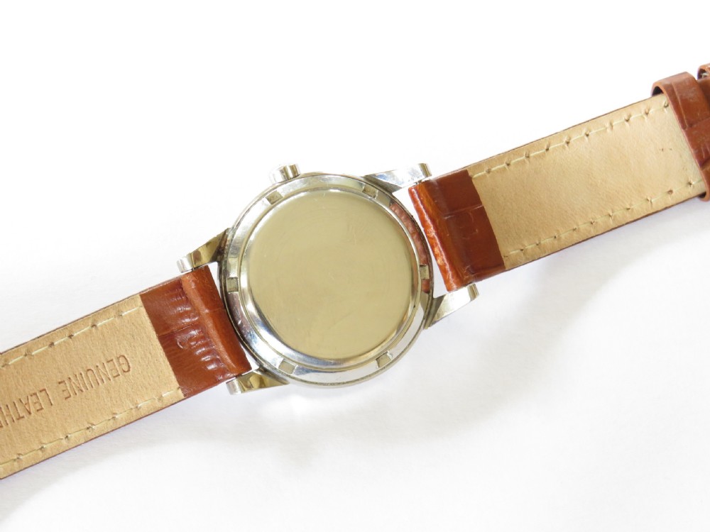 Gents 1951 Omega Seamaster bumper automatic watch View IV