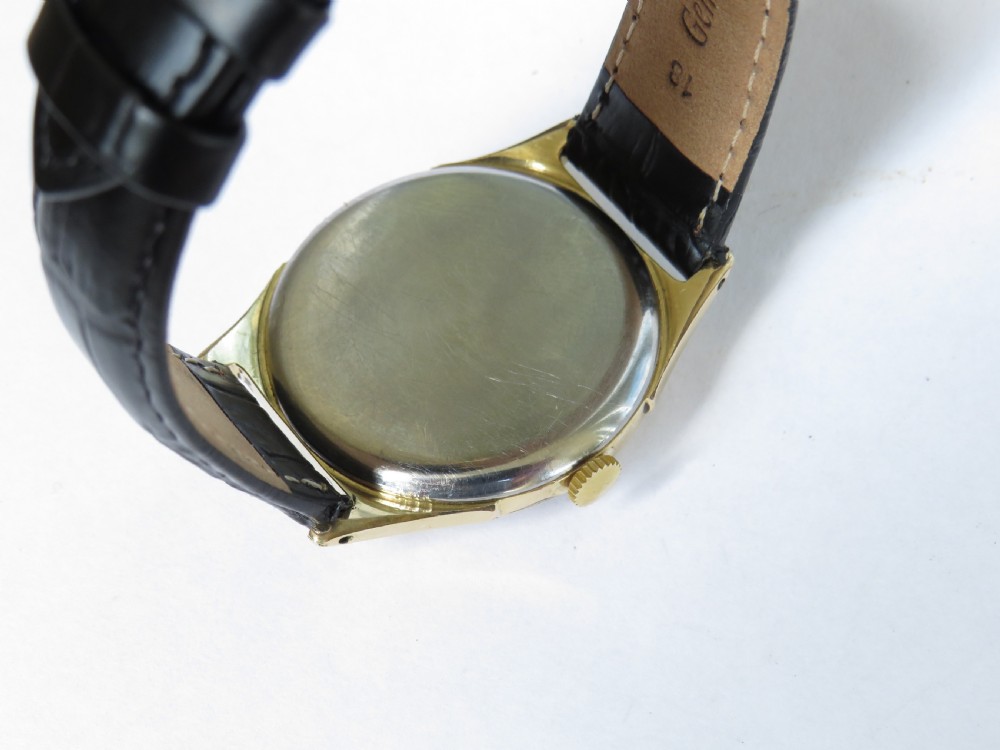 Gents 1960s Smiths Astral wrist watch, made in England View IV
