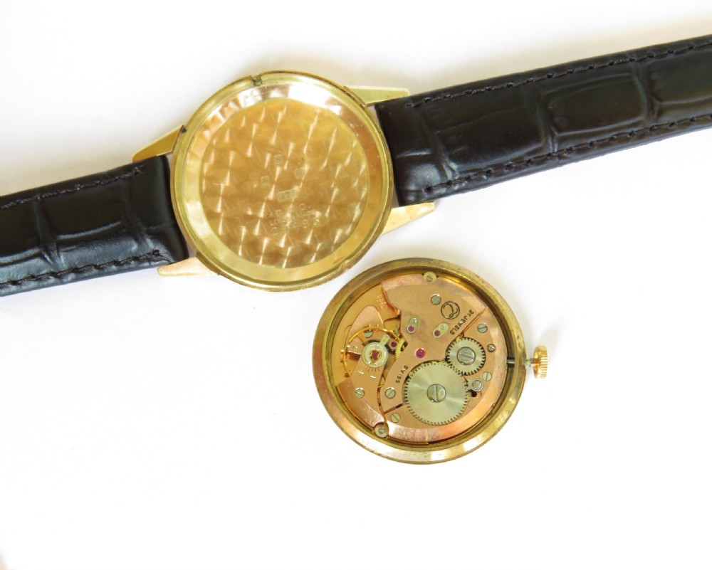 Gents 9ct gold Excalibur wrist watch, 1962 View V