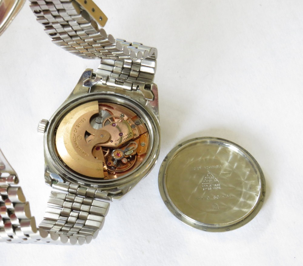 Gents Omega Seamaster wrist watch, 1962 View III