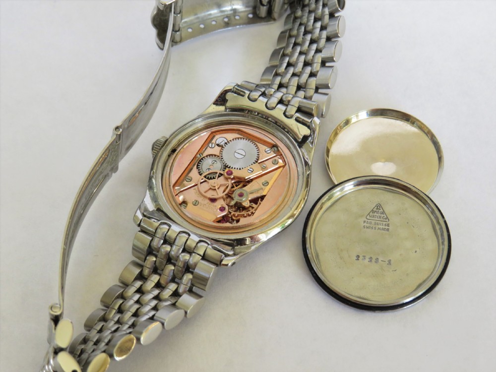 Gents Omega wrist watch, circa 1946, serviced by Omega View VI