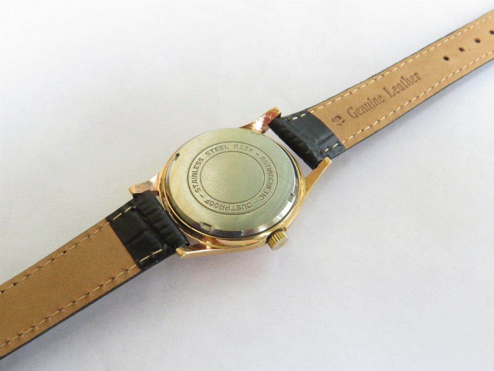 Gents 1950s Kered wrist watch View IV