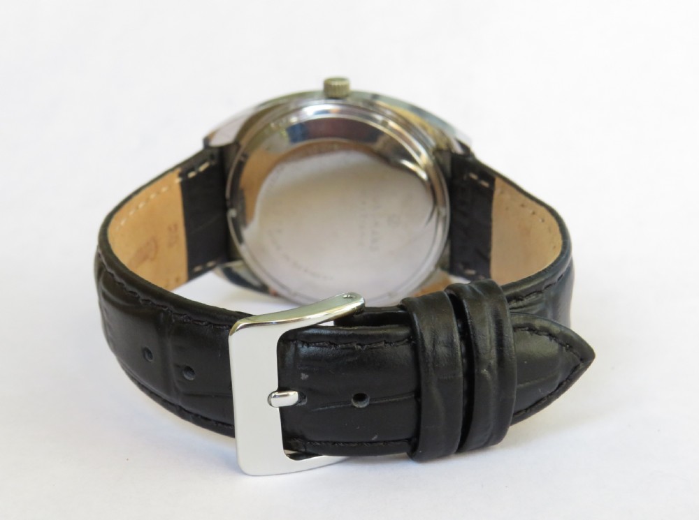 Late 1960s Junghans Electronic wrist watch View IV