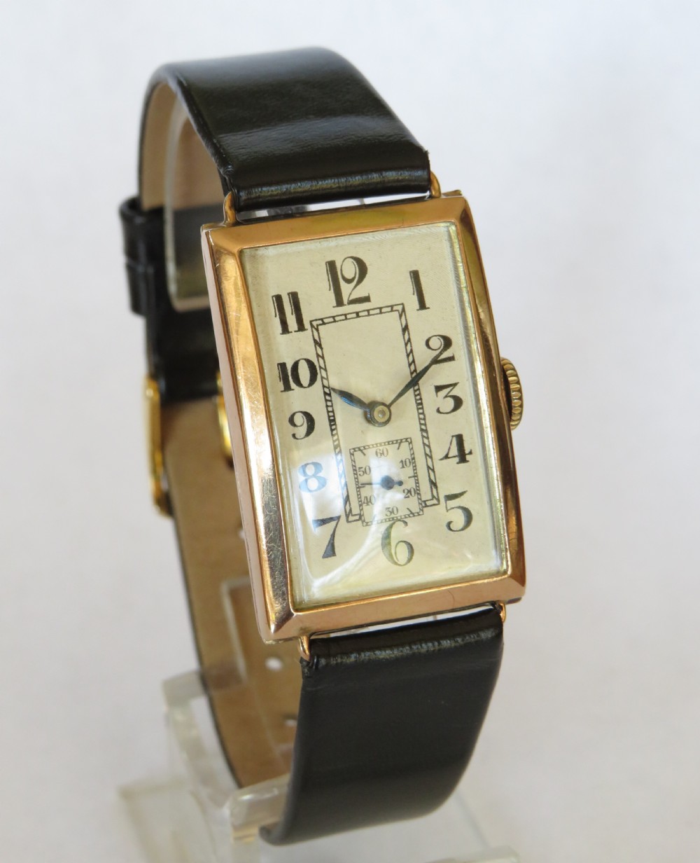 Mid-size 9ct gold Art Deco wrist watch, 1933 View II