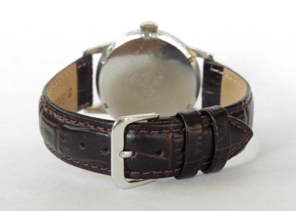 Gents 1963 Omega Seamaster 30 wrist watch View III