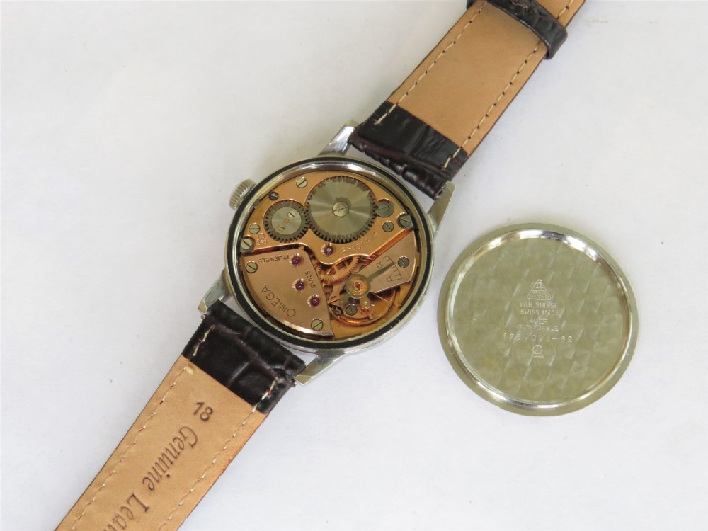 Gents 1963 Omega Seamaster 30 wrist watch View IV