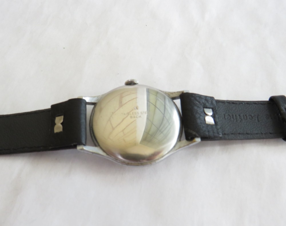Gents 1940s Helvetia wrist watch View V