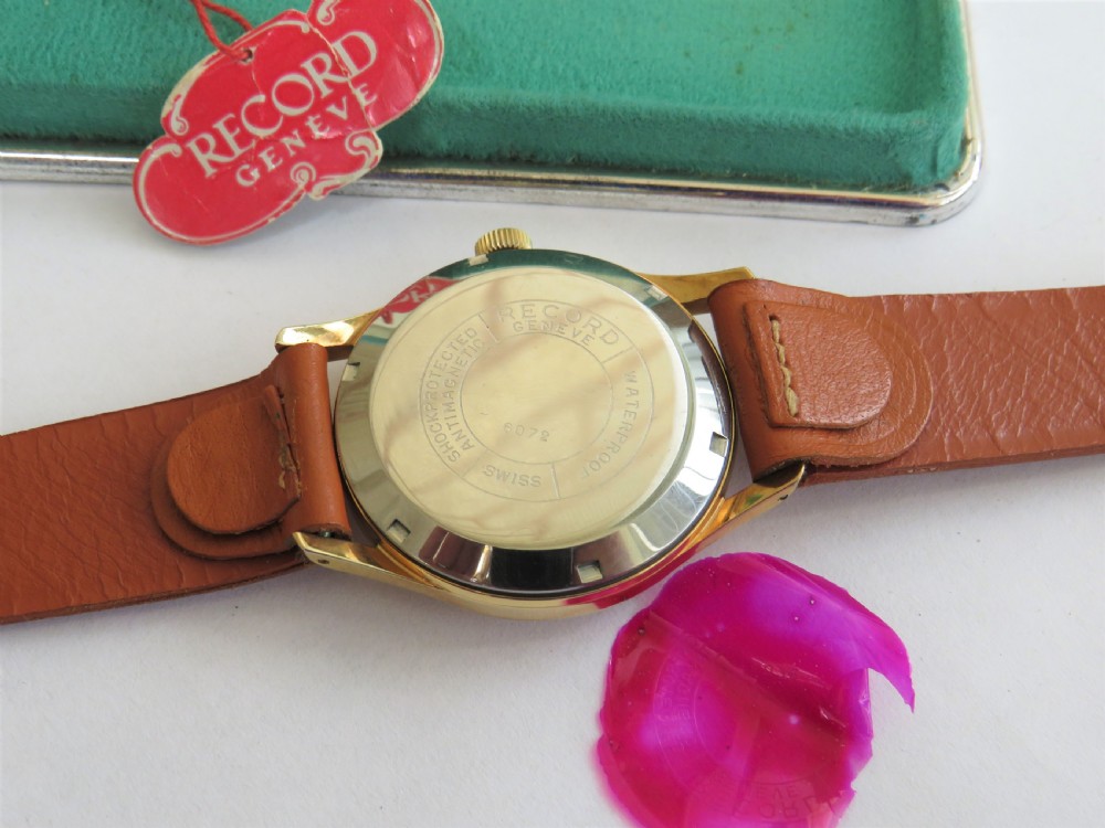 Gents 1950s Record de Luxe watch, super condition View IV