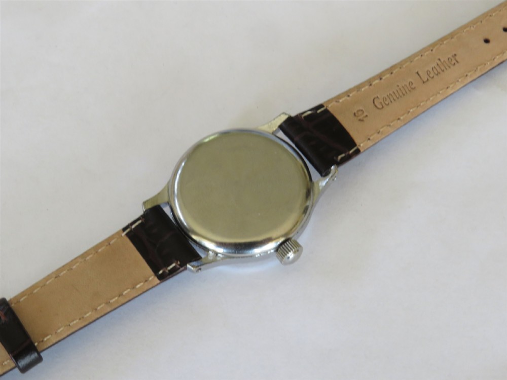 Gents early 1960s Smiths Astral wrist watch View IV