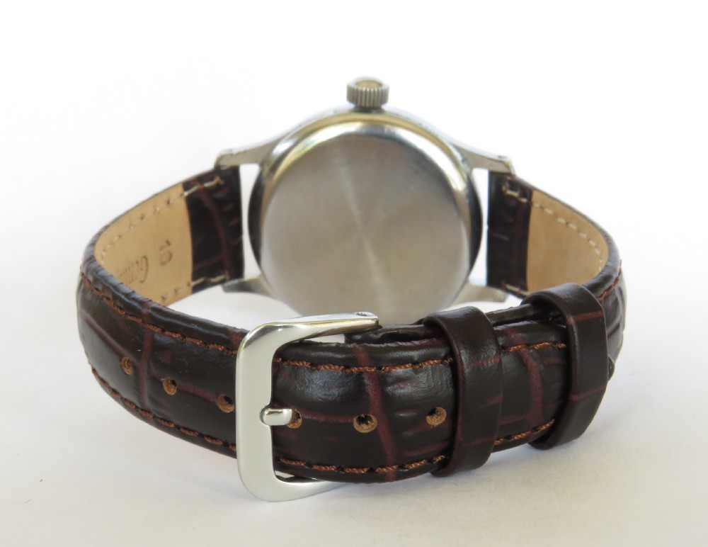 Gents early 1960s Smiths Astral wrist watch View V