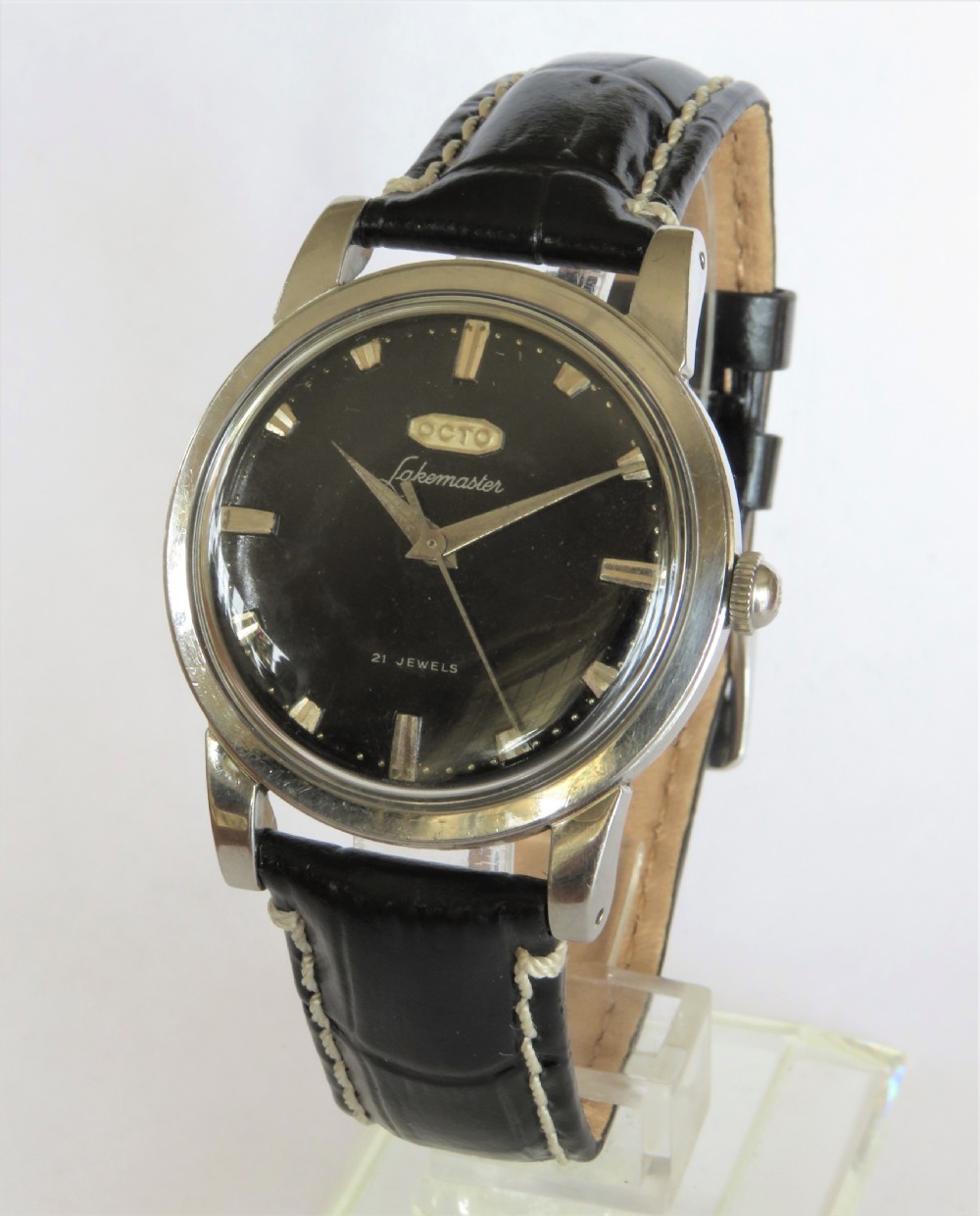 Gents 1950s Octo Lakemaster wrist watch
