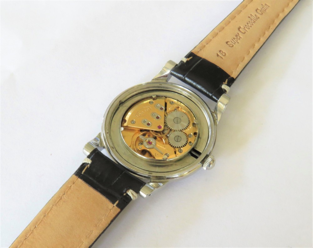Gents 1950s Octo Lakemaster wrist watch View III