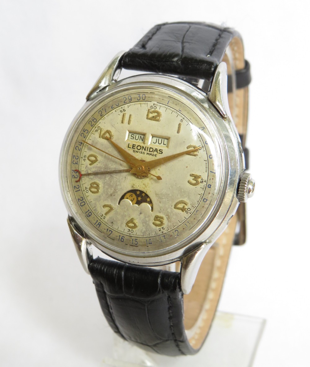 Gents 1950s Leonidas triple date wrist watch