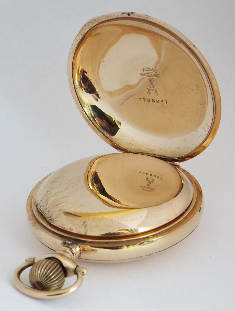 Large antique Hampden full hunter pocket watch, 1903. View III