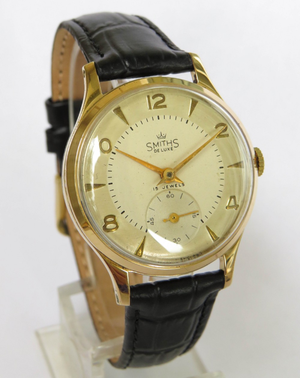 Gents 1950s Smiths De Luxe wrist watch View II