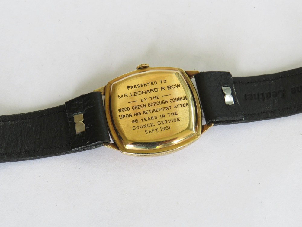 Gents 9ct gold Marvin wrist watch, 1959 View IV