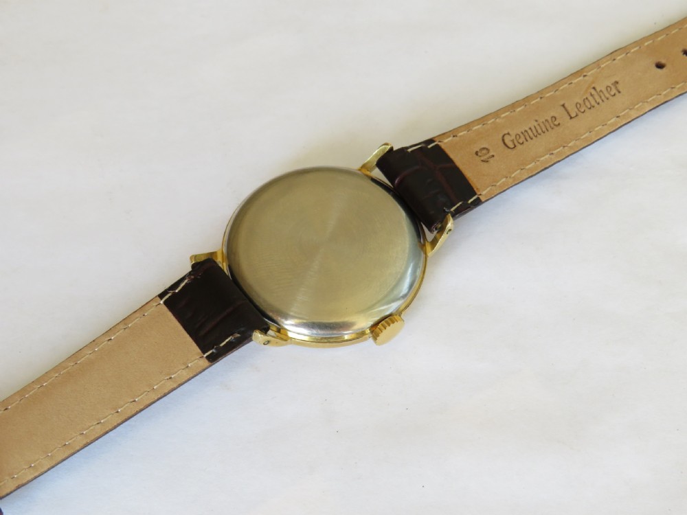 Gents early 1960s Smiths Astral wrist watch View III