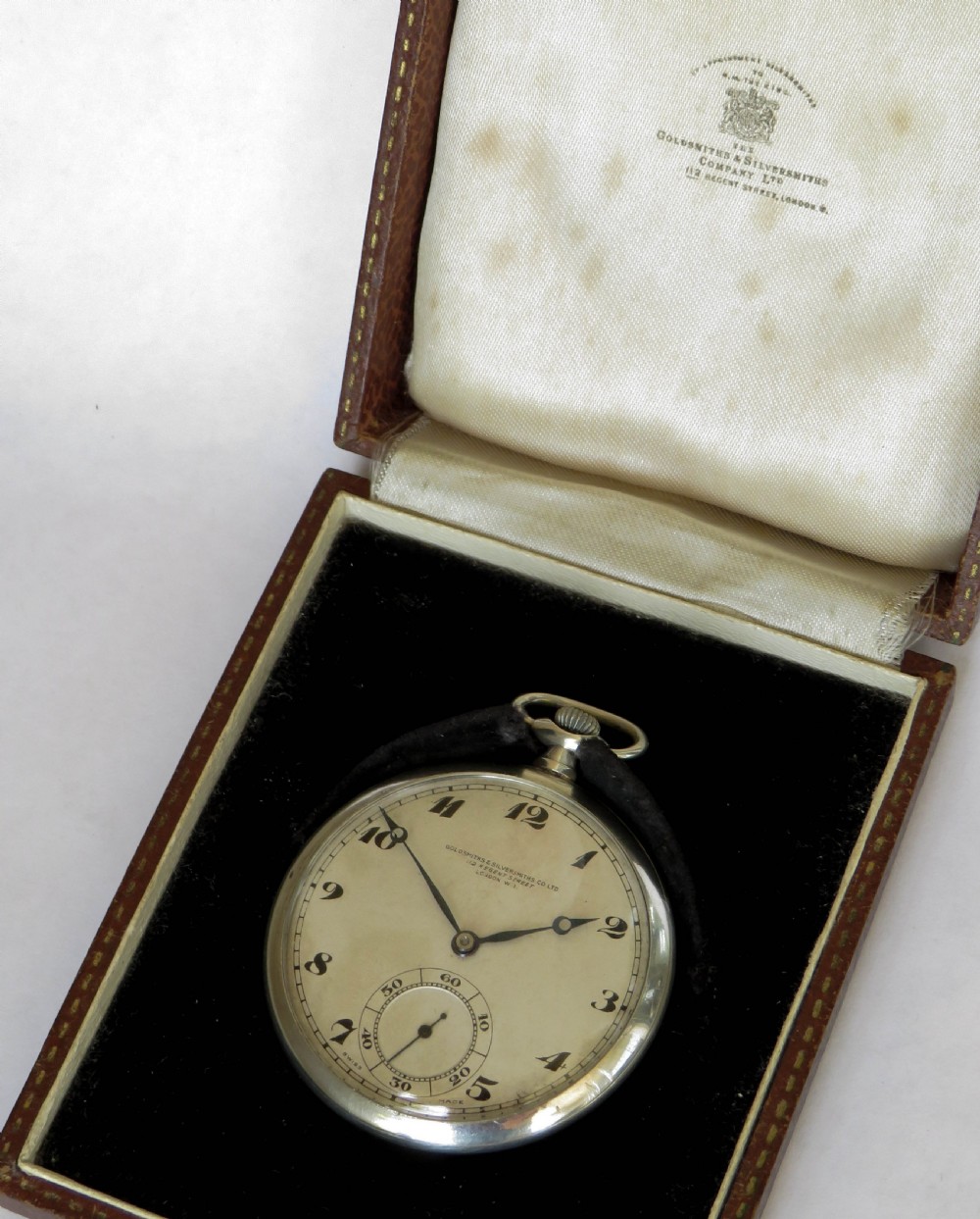 1931 silver pocket watch from Goldsmiths & Silversmiths View III