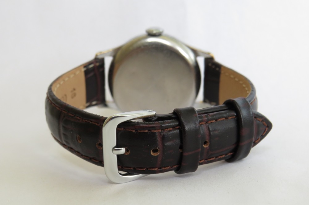 Gents Smiths De Luxe wrist watch View IV