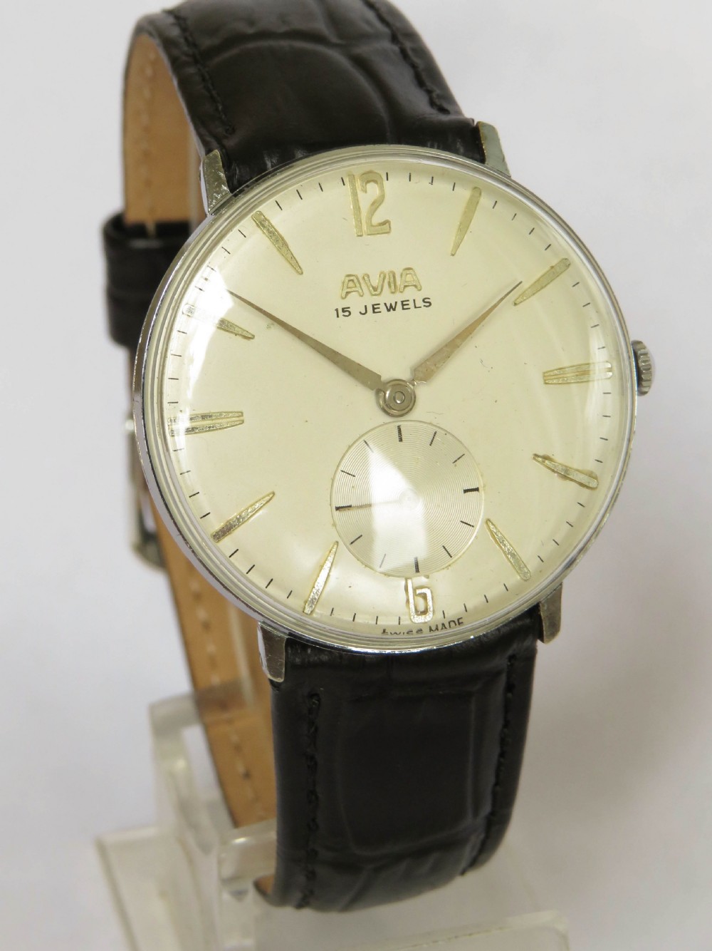 Gents 1960s Avia wrist watch View II