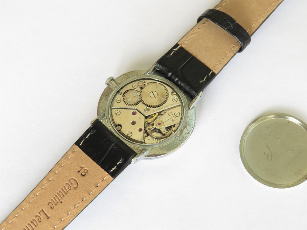 Gents 1960s Avia wrist watch View III