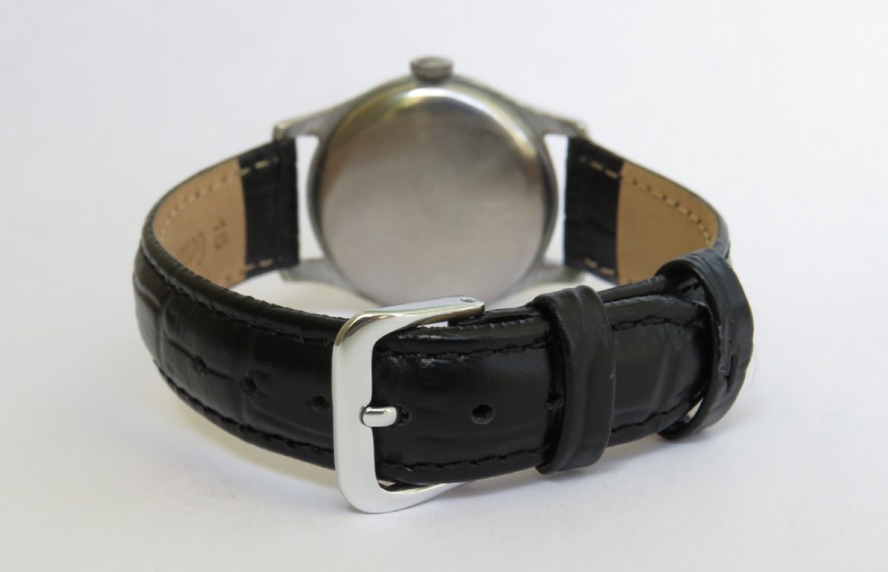 Gents 1950s Smiths De Luxe wrist watch View IV