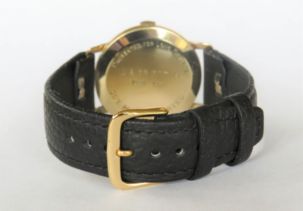 Gents 9 carat gold Accurist wrist watch, 1966 View IV