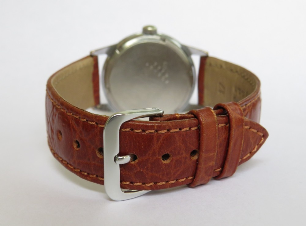 Gents 1950s Ogival wrist watch View V