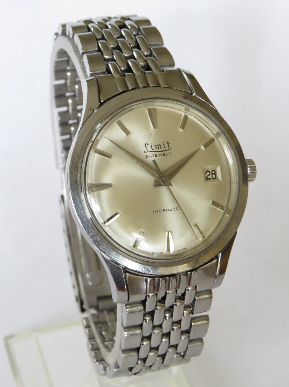 Gents 1950s Limit wrist watch View II