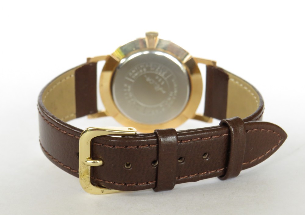 Gents 1950s Felca wrist watch in super condition View V