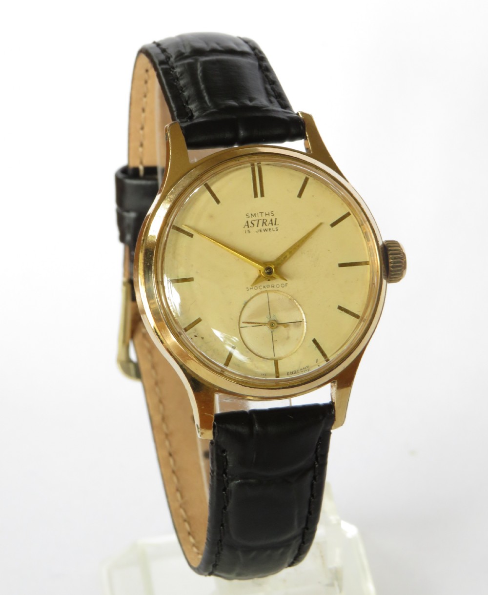 Gents early 1960s Smiths Astral wrist watch View II