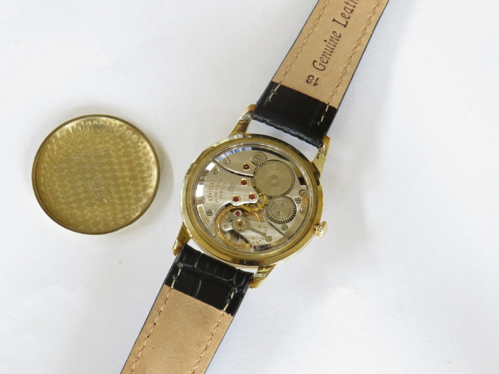 Gents 9ct gold Longines wrist watch, 1960 View III