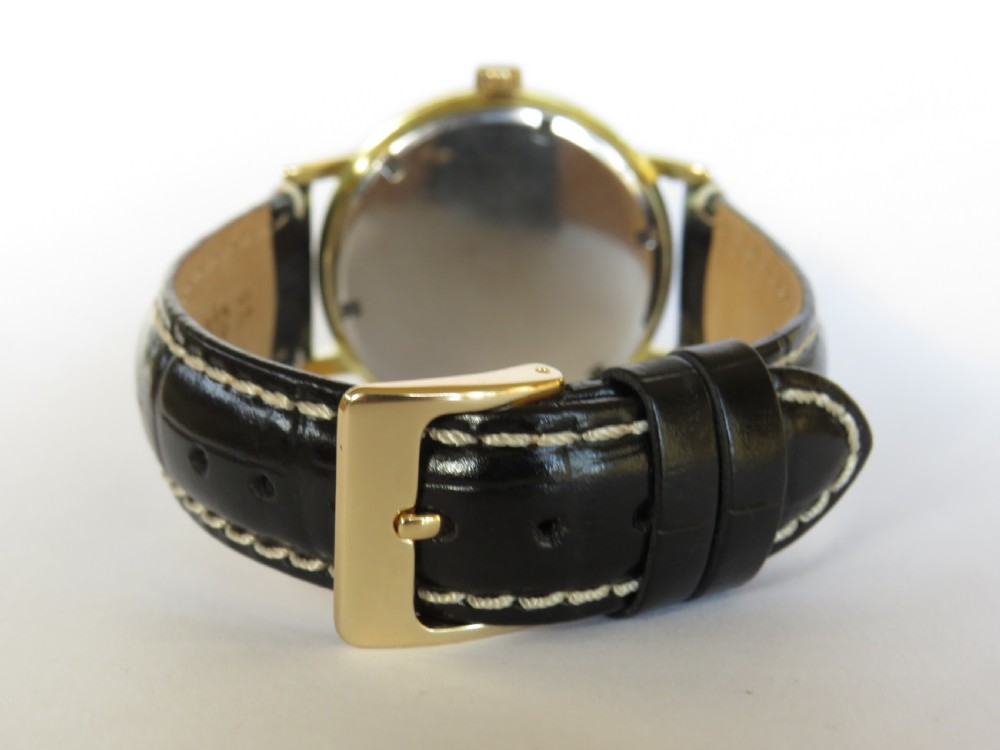 Gents late 1960s Zenith wrist watch View III