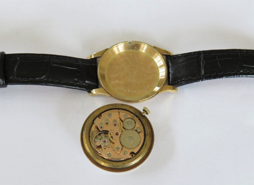Gents 9ct gold Accurist wrist watch, 1956 View III
