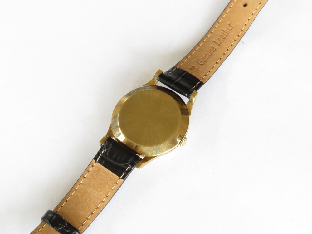 Gents 9ct gold Accurist wrist watch, 1956 View IV