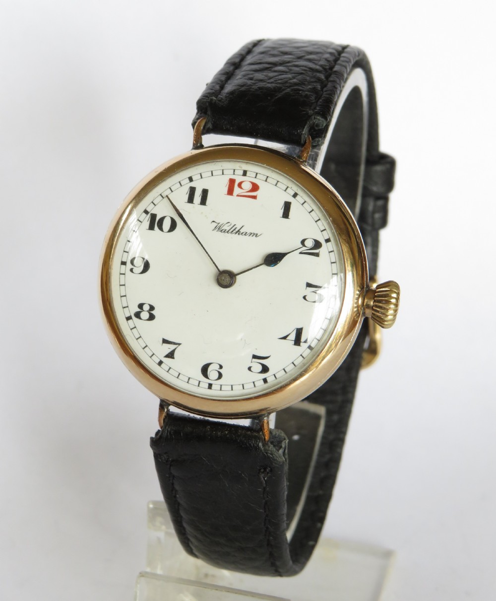 9ct gold Waltham trench watch, 1912