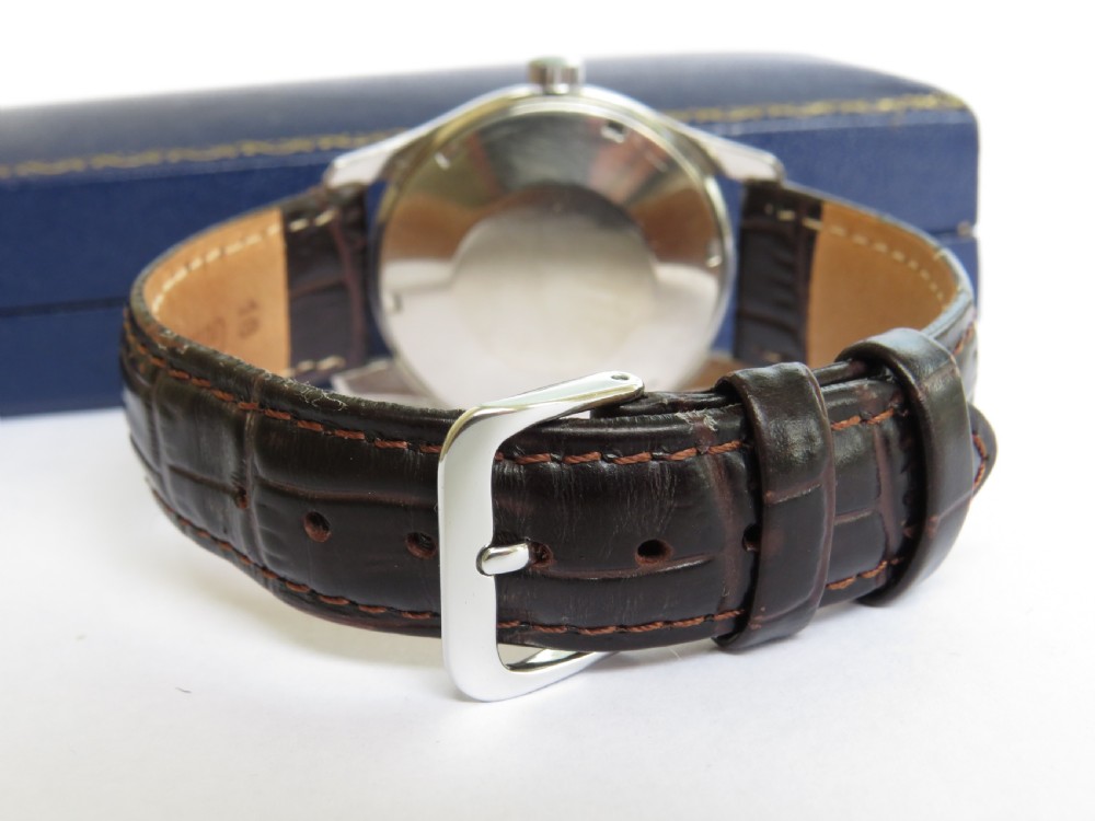 Gents 1960s Garrard wrist watch View III