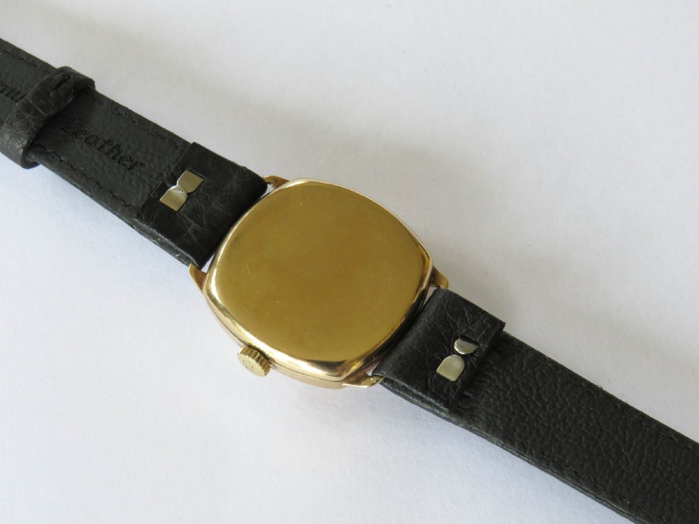 9ct gold Rotary Super Sports wrist watch, 1952 View IV