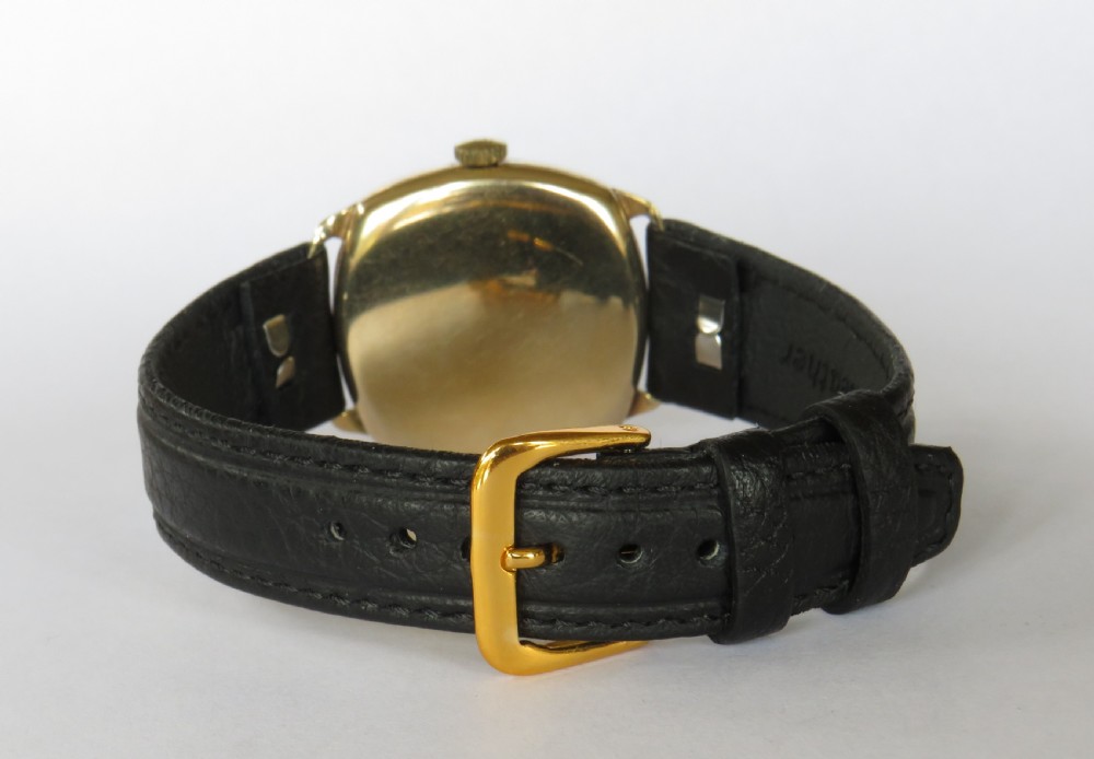 9ct gold Rotary Super Sports wrist watch, 1952 View V